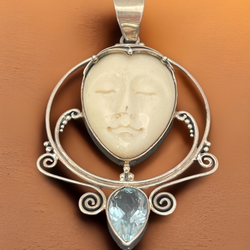 SAJEN BALI GODDESS STERLING SILVER 925 Hand Carved Face Pendant Blue Topaz 10.3g